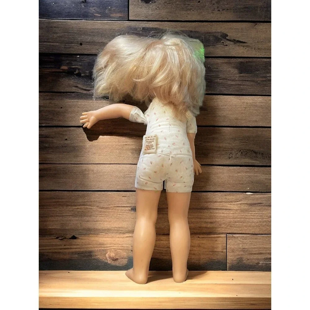 Fisher Price 1970 My Friend MANDY Doll #210